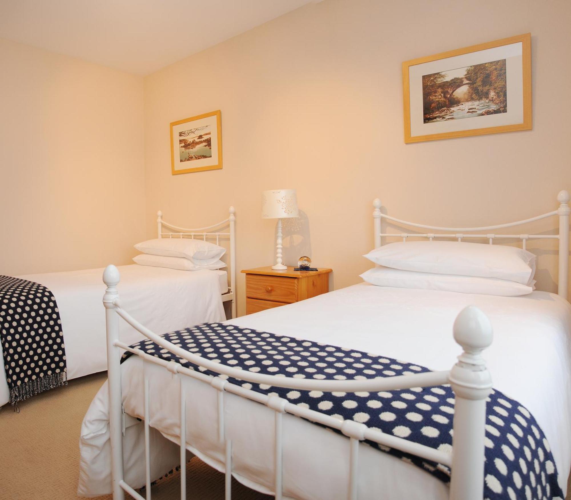 Cottesmore Bed And Breakfast Bushmills Exterior photo